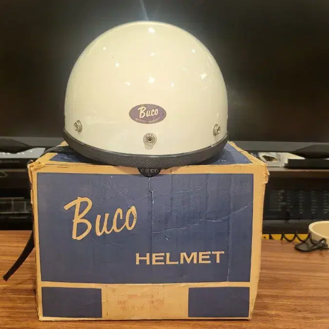 1960,s Buco helmet 두 점