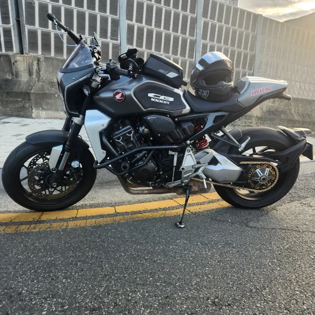 혼다 18년 cb1000r