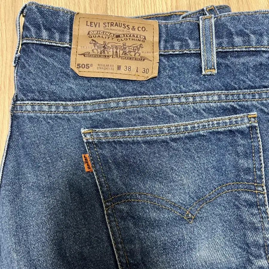 Levis505 오렌지탭 90s 38x30