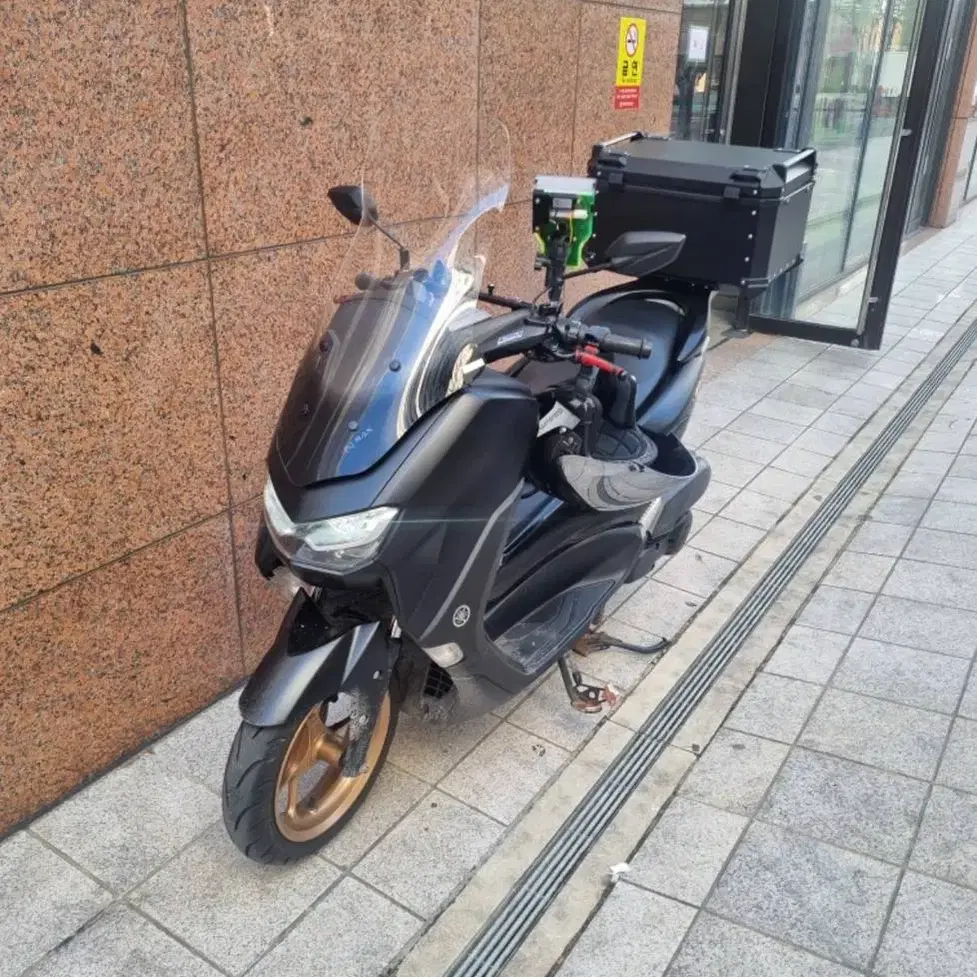 2021년식 야마하 NMAX125 급처 합니다