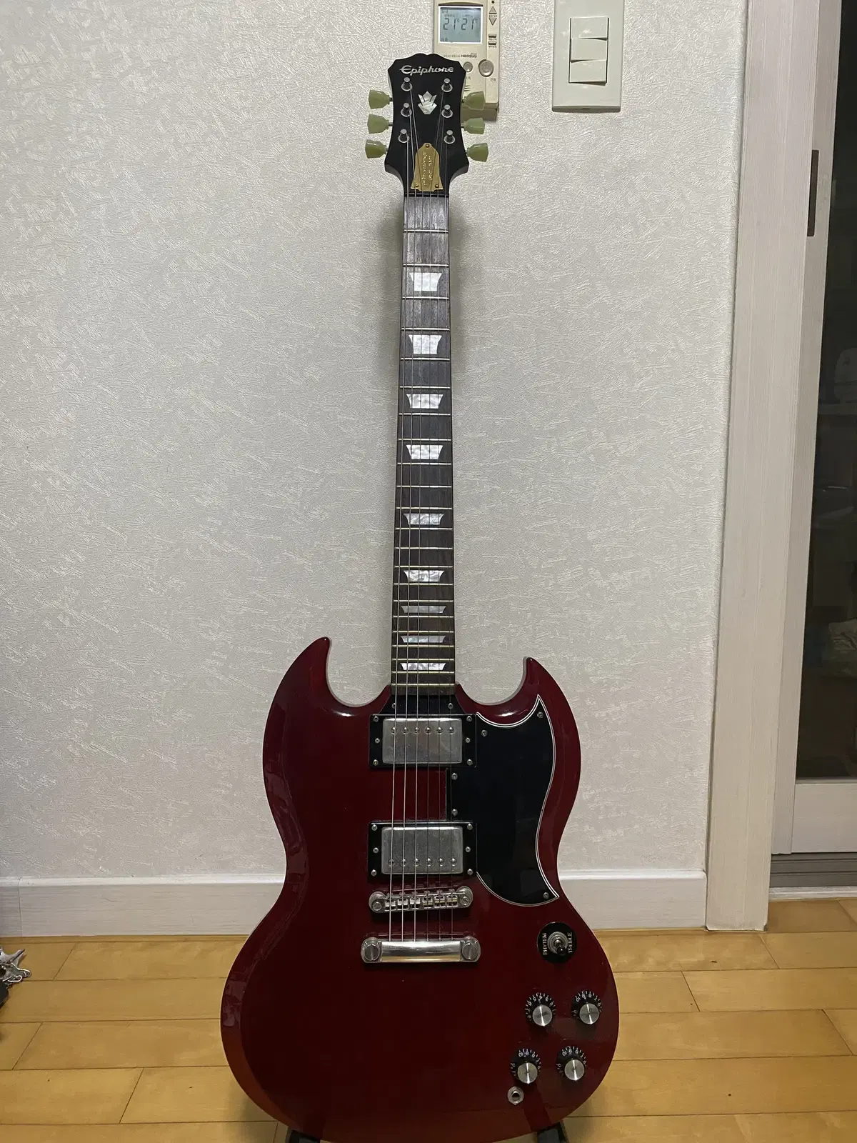 에피폰 Epiphone 레스폴 SG G400-PRO 판매합니다.