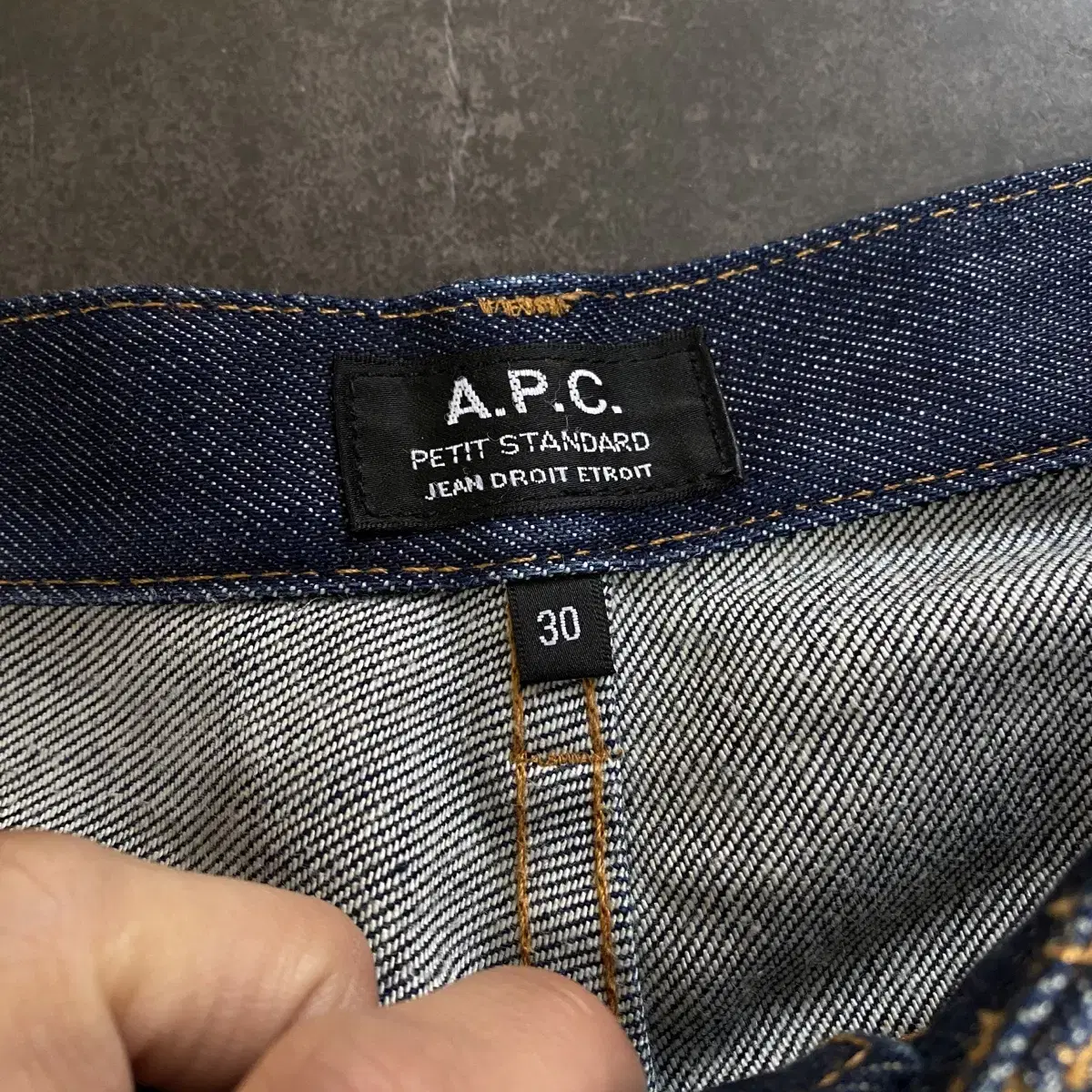 A.P.C 아페쎄 데님팬츠 30인치