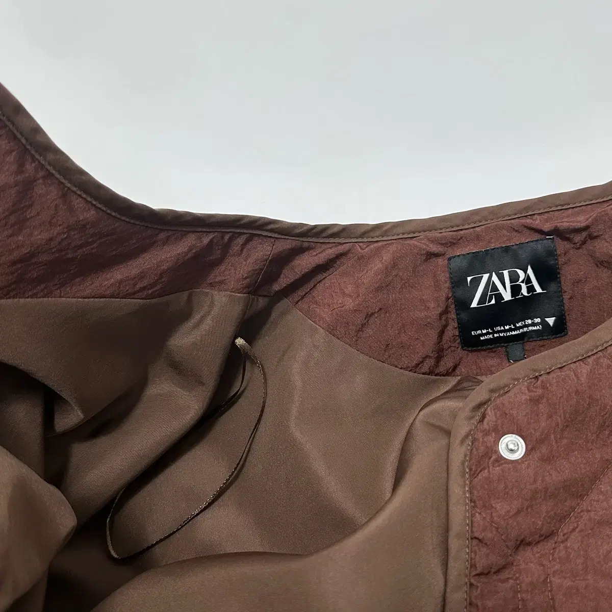 자라 ZARA 퀄팅 누빔 크루넥 자켓