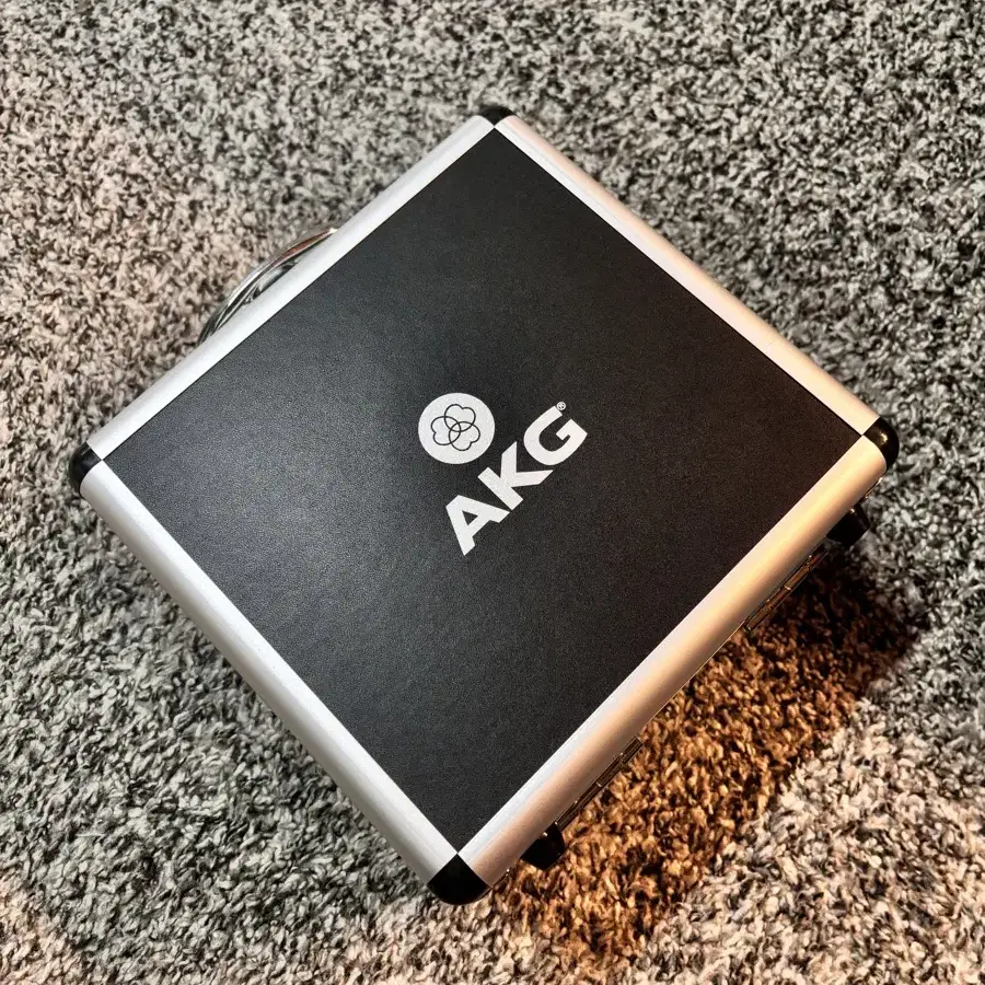 Akg p420 콘덴서 마이크