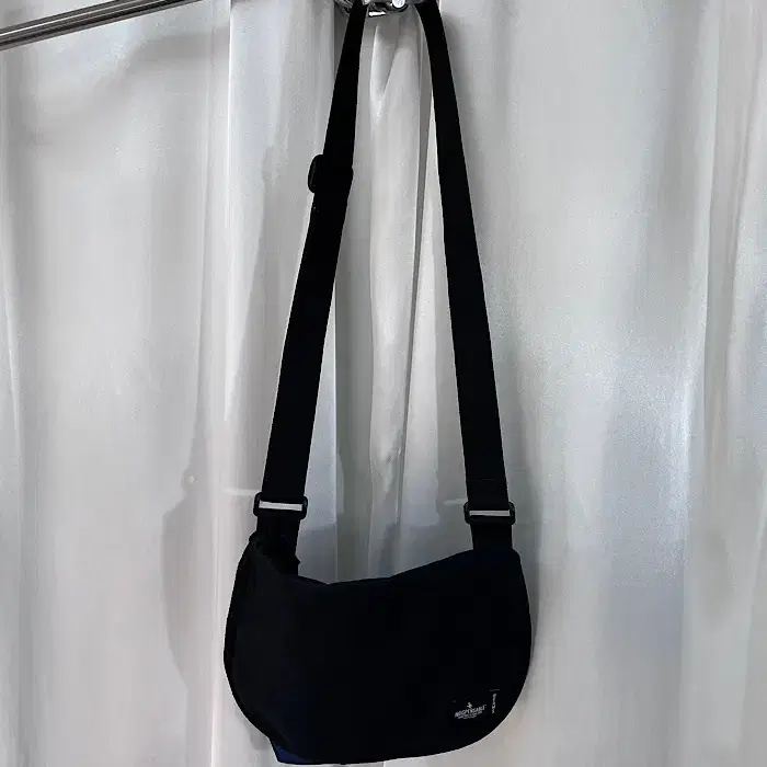 INDISPENSABLE BEAMS bag