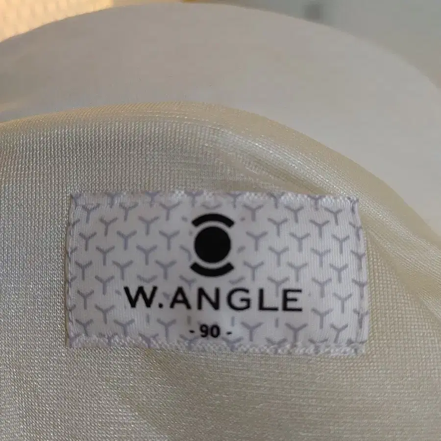 W.ANGLE 모 조끼