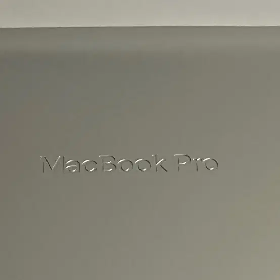 Macbook Pro M2 14인치 512GB SSD/ 16GB RAM