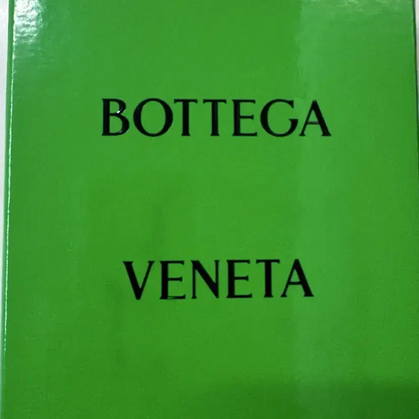 보테가베네타 남성 카드지갑 팝니다.