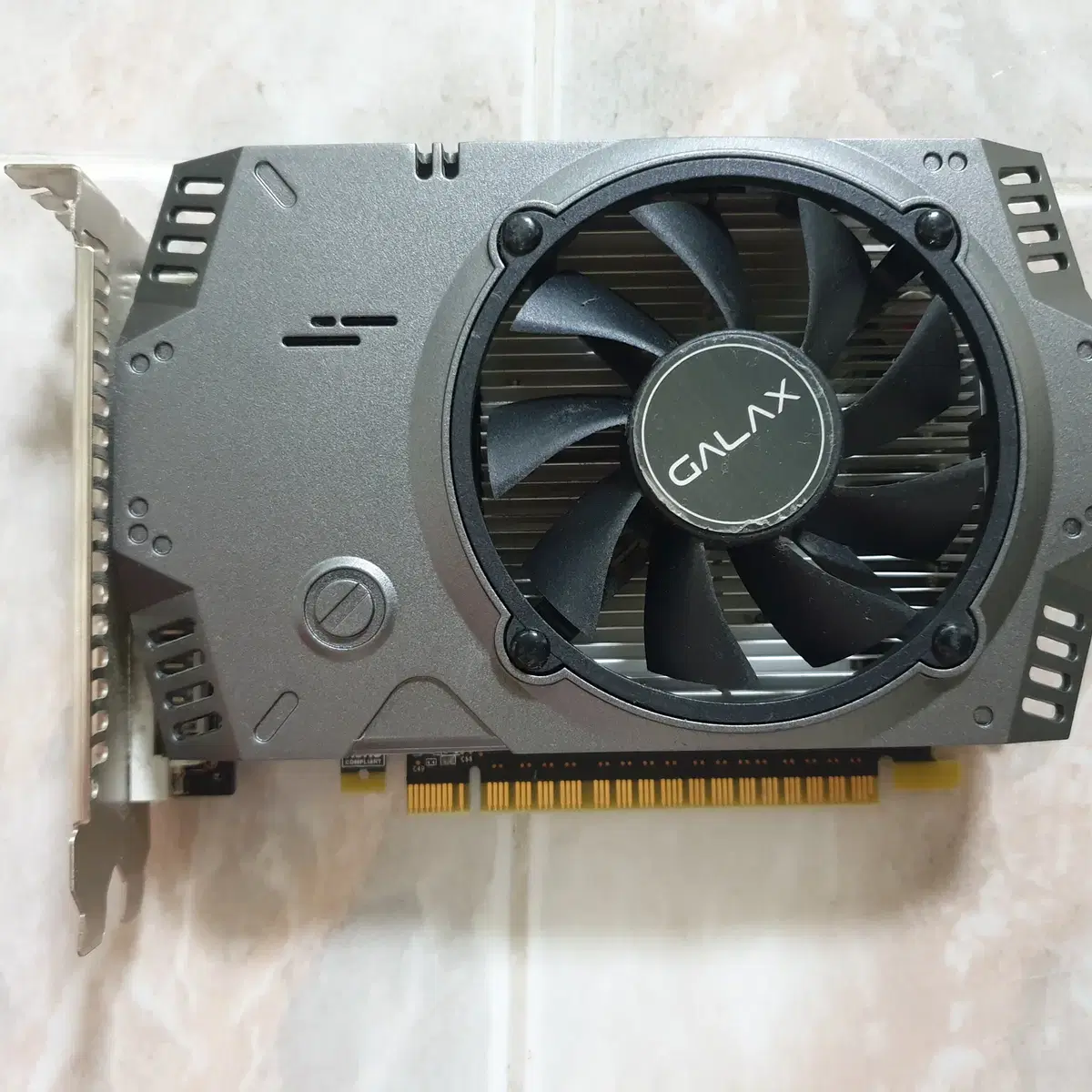 갤럭시 GTX 730 2g 2.5만원