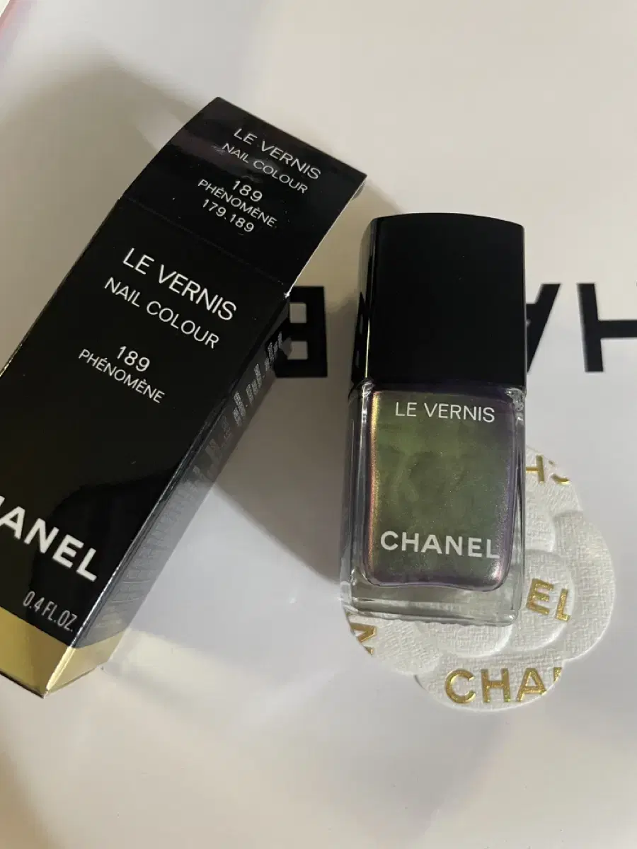 CHANEL Limited Vernis 189 Phenomen Phenomen Nail Lacquer