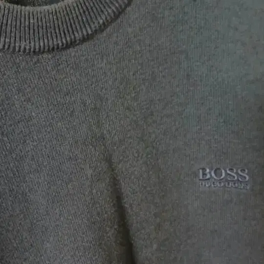 휴고보스 HUGO BOSS  울혼방 니트 -s사이즈