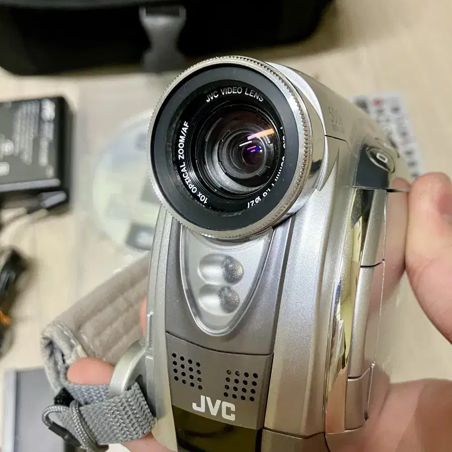 캠코더 비디오카메라 JVC GR-D230 6미리, 소니 6mm비디오테이프