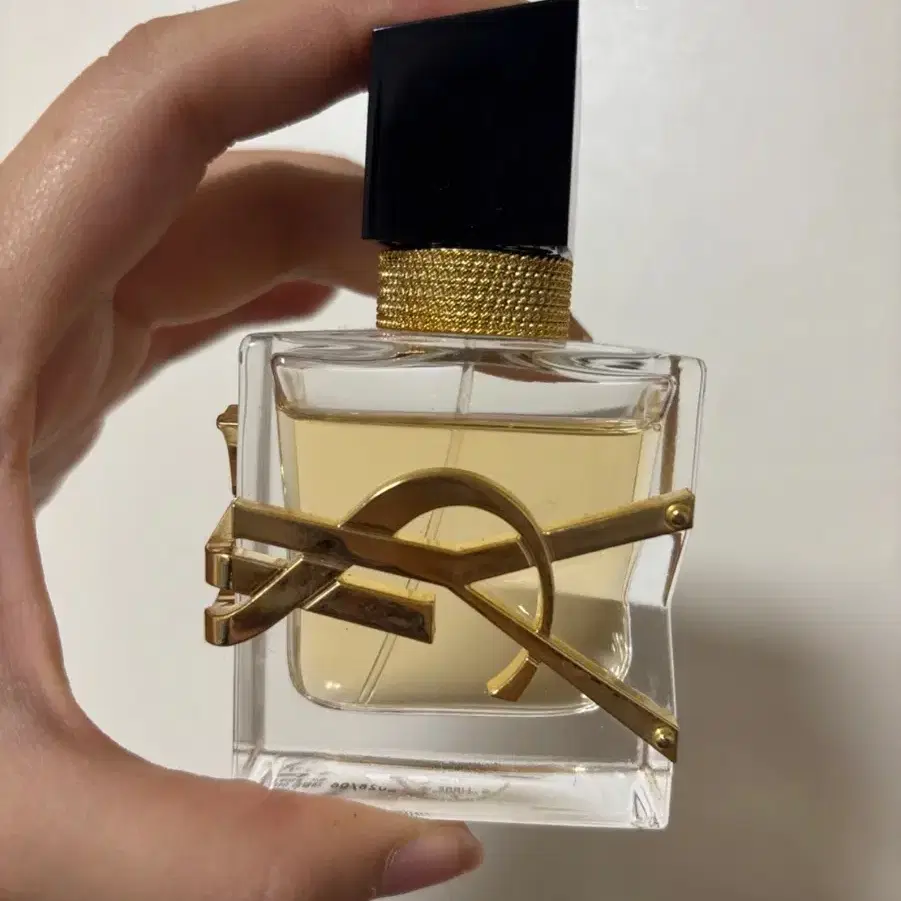 입생로랑 YSL 리브르 오드빠르펭 향수 30ml