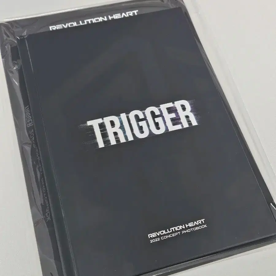 (급처 trigger 앨범 리레볼루션