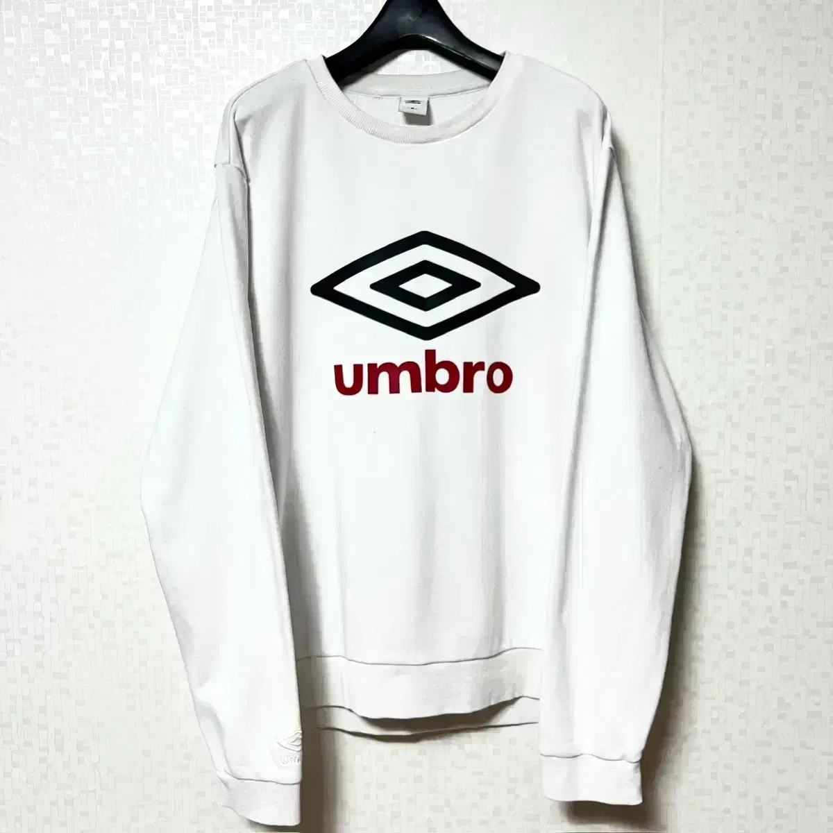 [L,100]엄브로 빅로고 맨투맨 umbro