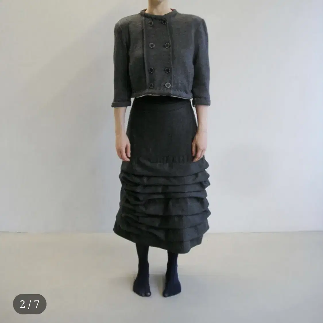 eonts 에옹쓰 파일드 울 스커트 piled wool skirt