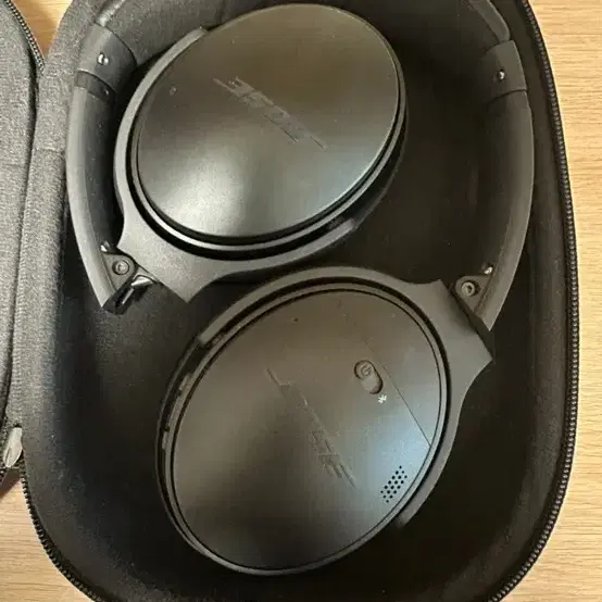 보스 QC35 2