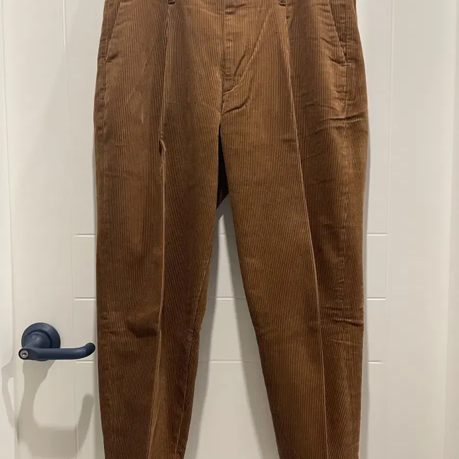 BEAUTY & YOUTH Brown Corduroy Pant