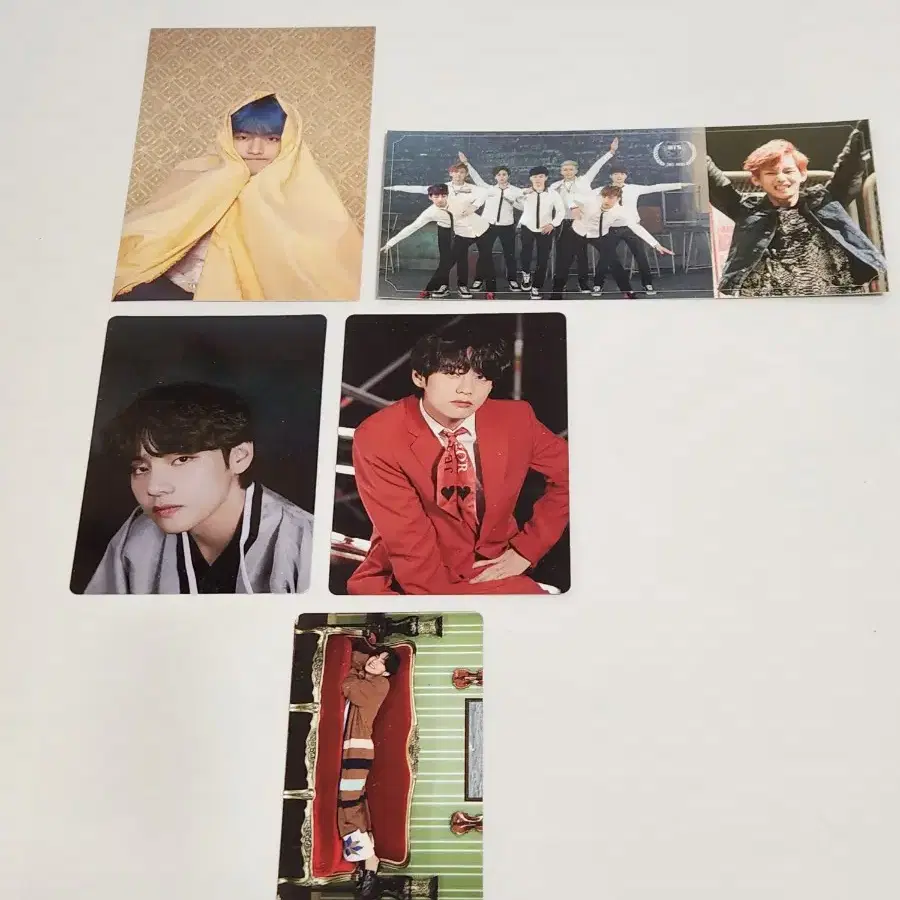 6장 방탄 태형 뷔 공식 포카 bts v photocards