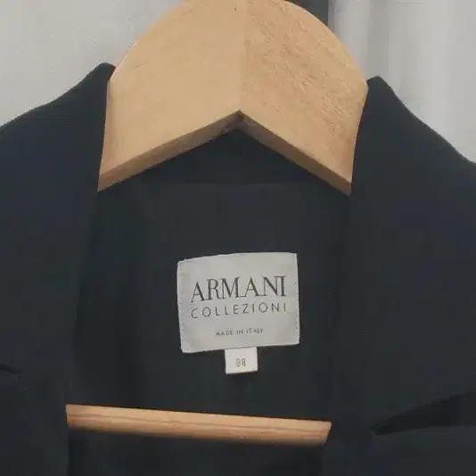 ARMANI 아르마니 블랙 블레이저 여 38 A141