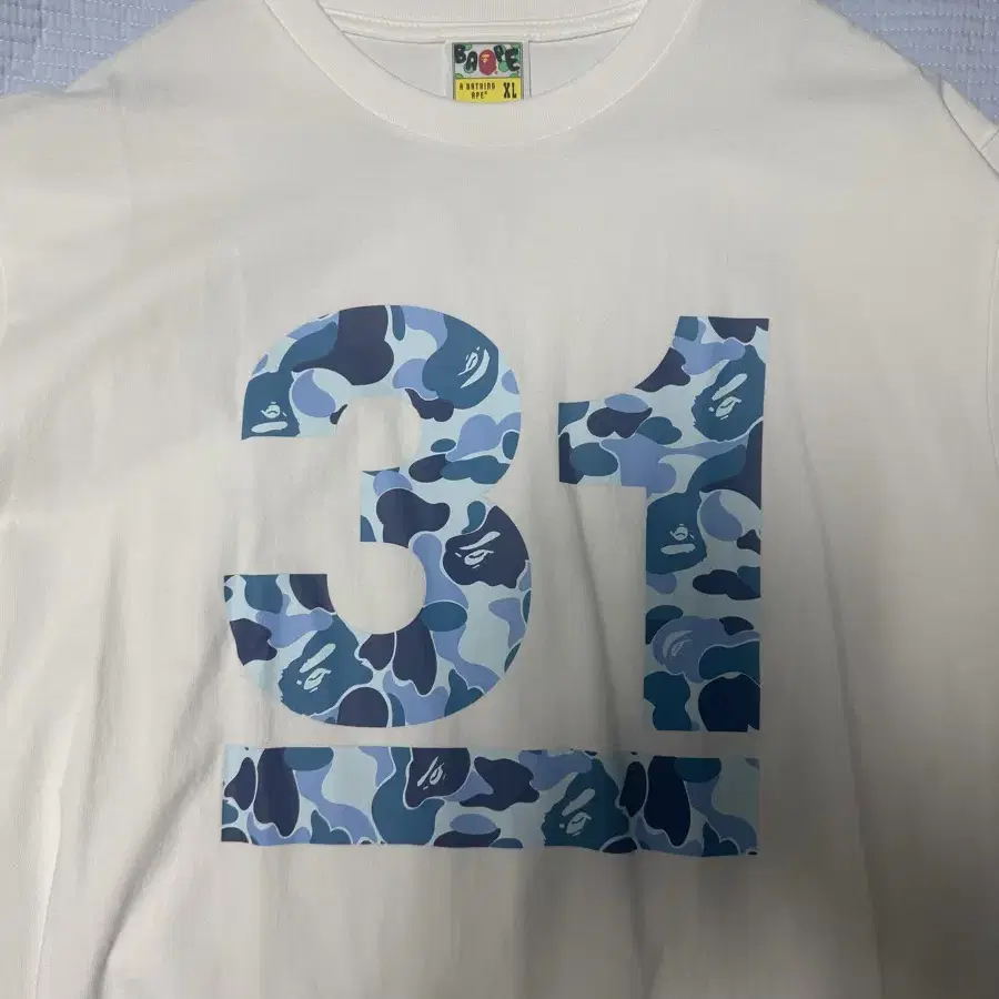 A BATHING APE XL 반팔 티셔츠