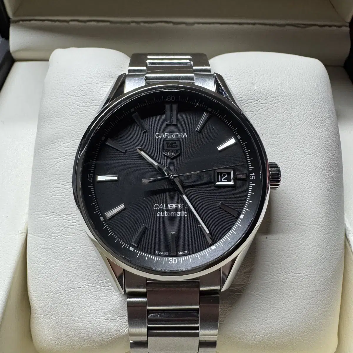 태그호이어 까레라 데이트 39mm