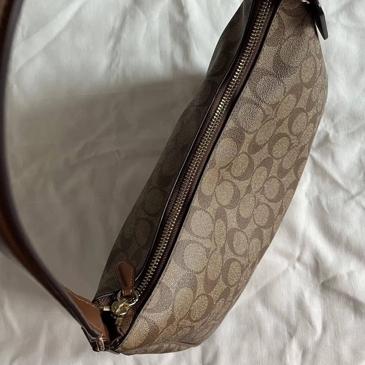 COACH 00's Signature Shoulder Hobo Bag