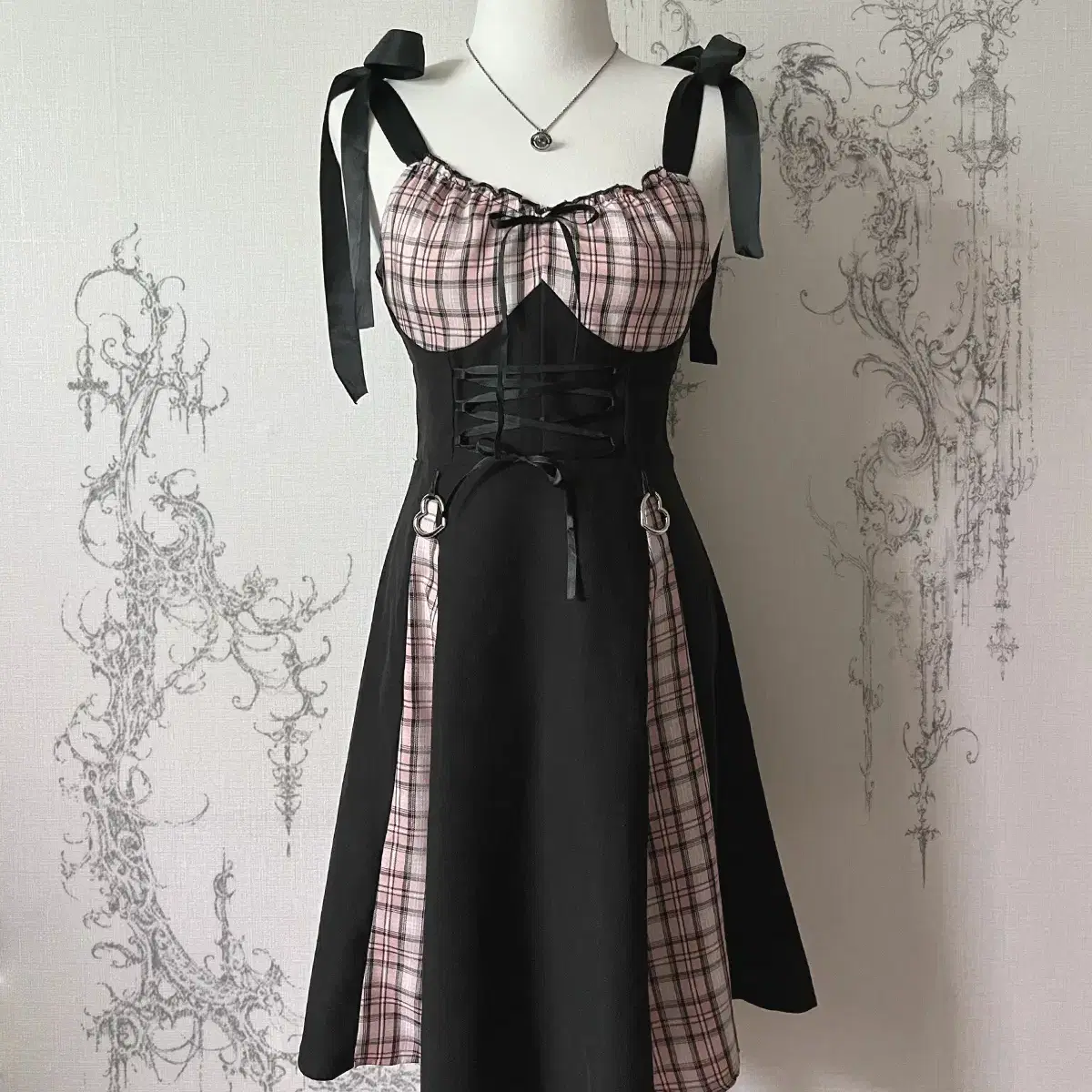 (romwe) kitsch check corset dress