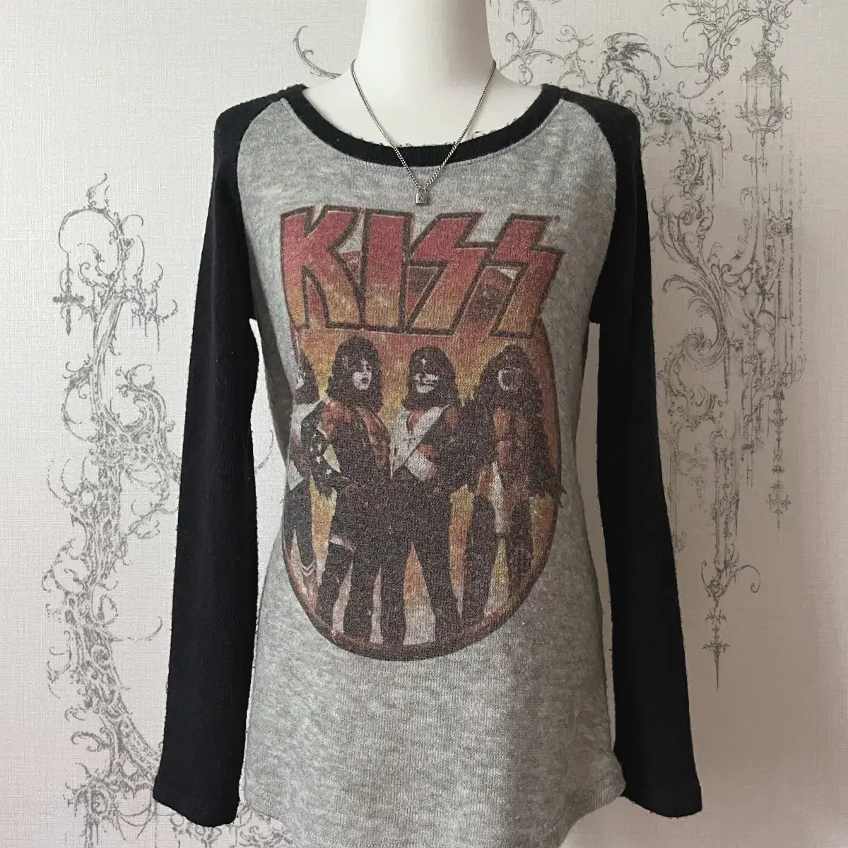 KISS graphic rock t