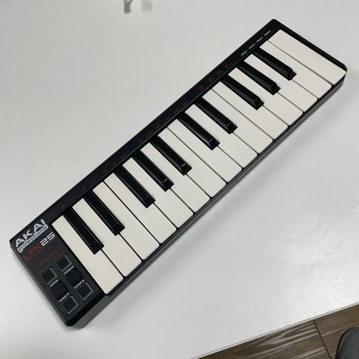 아카이 AKAI LPK25 고장