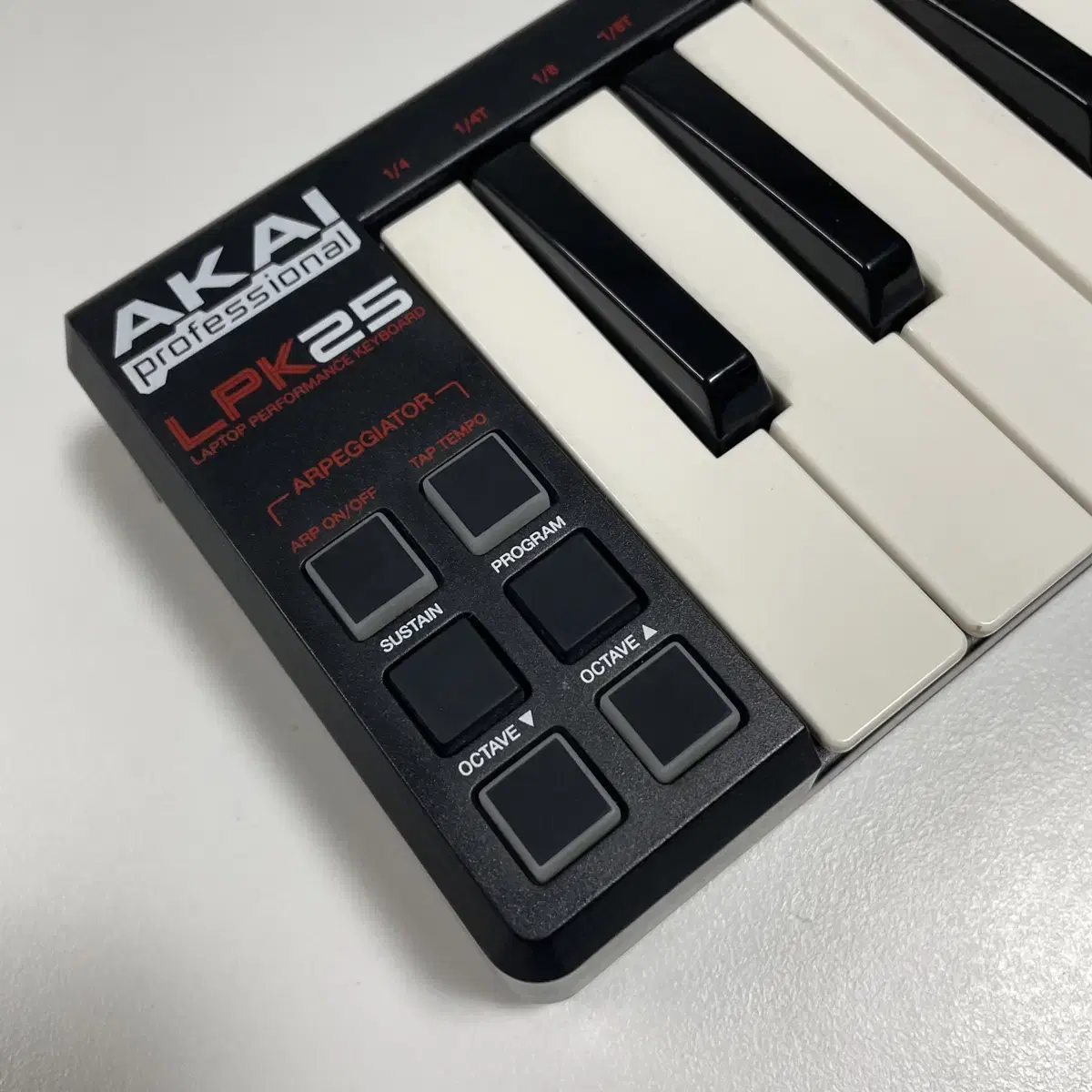 아카이 AKAI LPK25 고장