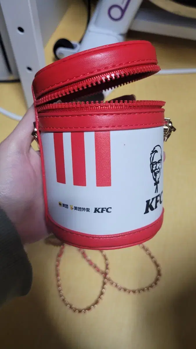 중국 KFC 입점 9주년 미니백