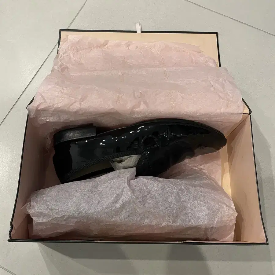 Repetto MICHAEL 페이턴트 로퍼