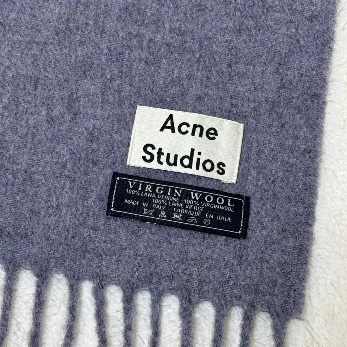 Acne Studios 아크네 스튜디오 버진울 머플러 목도리 (라벤더)