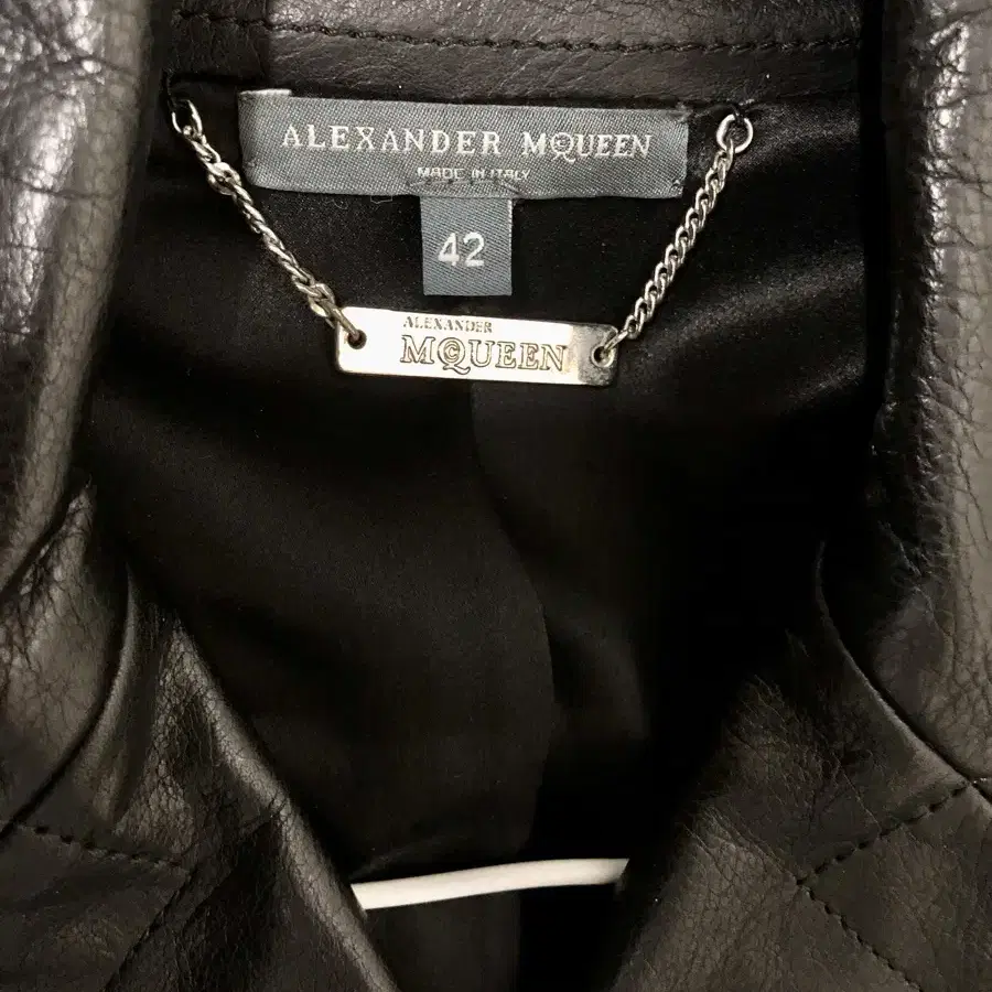 ALEXANDER MCQUEEN 알렉산더 맥퀸 블랙 가죽 자켓