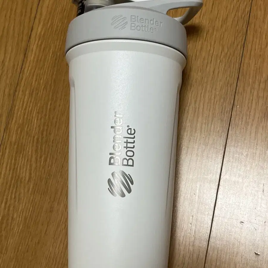 Blender bottle 팝니다