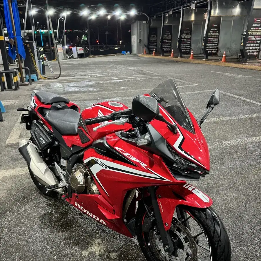 Cbr500r 21년식 키로수1만5천대