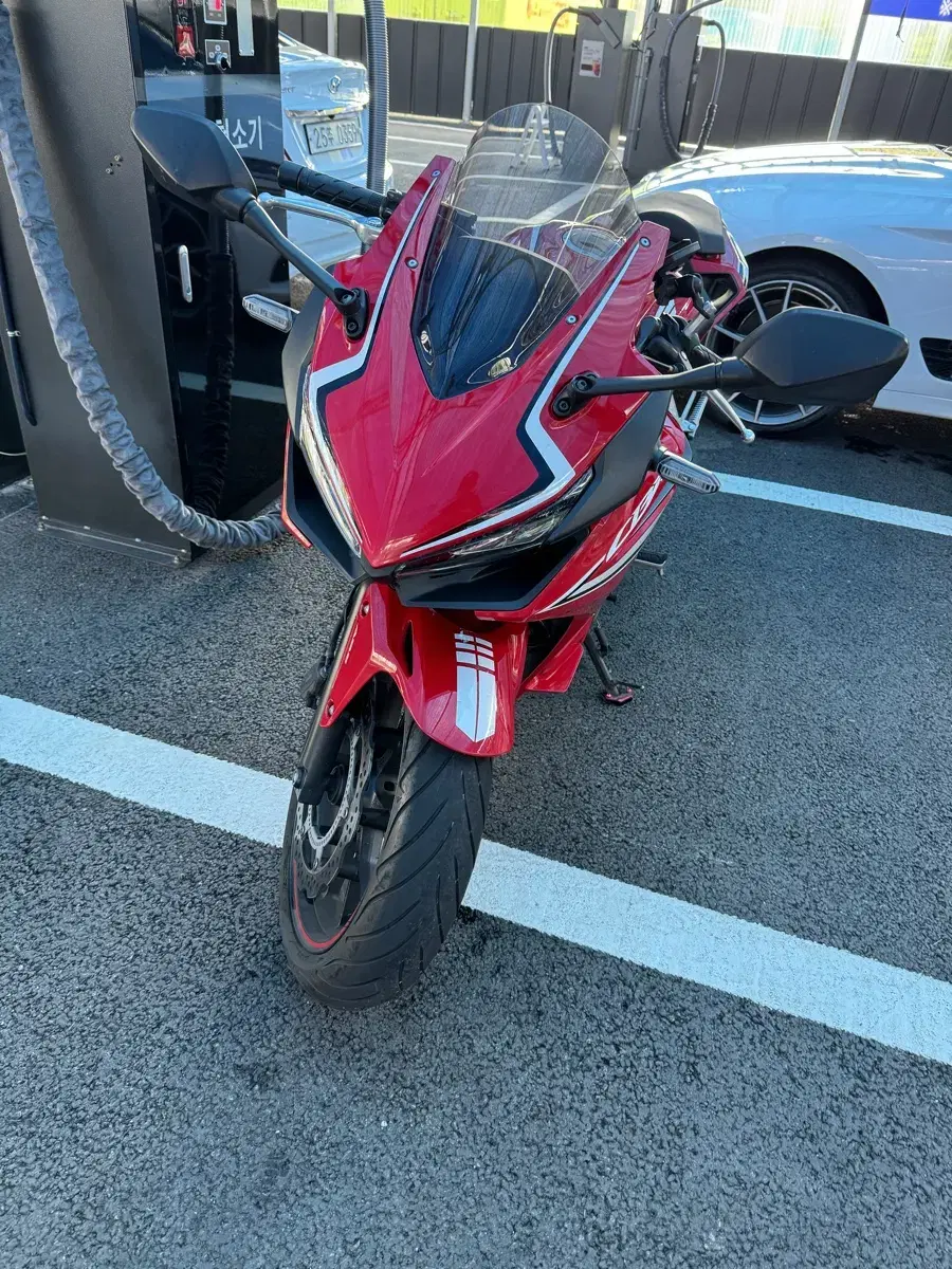 Cbr500r 21년식 미친가격! 손해보고팝니다ㅠ