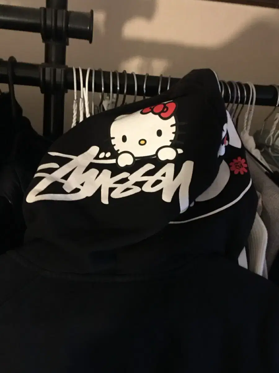 Stussy 스투시 헬로키티 콜라보 후드집업 S