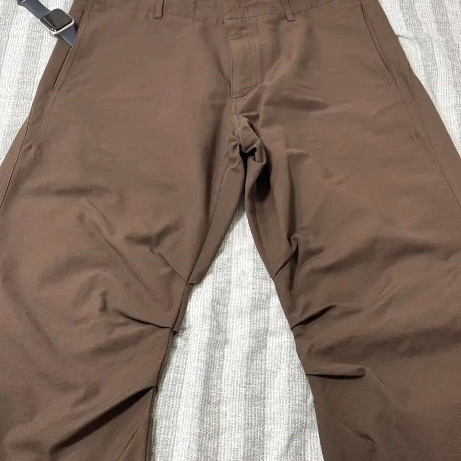 [PAF]  7.0 TROUSERS RIGHT (BROWN) M사이즈