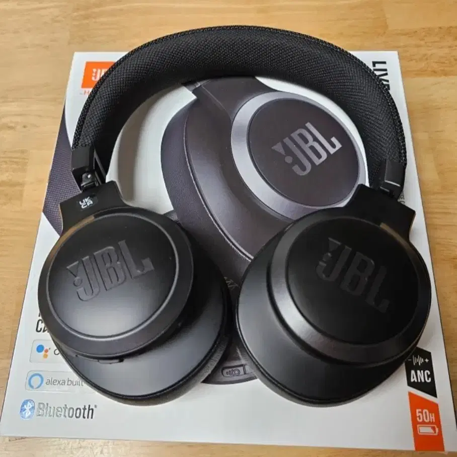 JBL LIVE 660 NC 블루투스 헤드셋