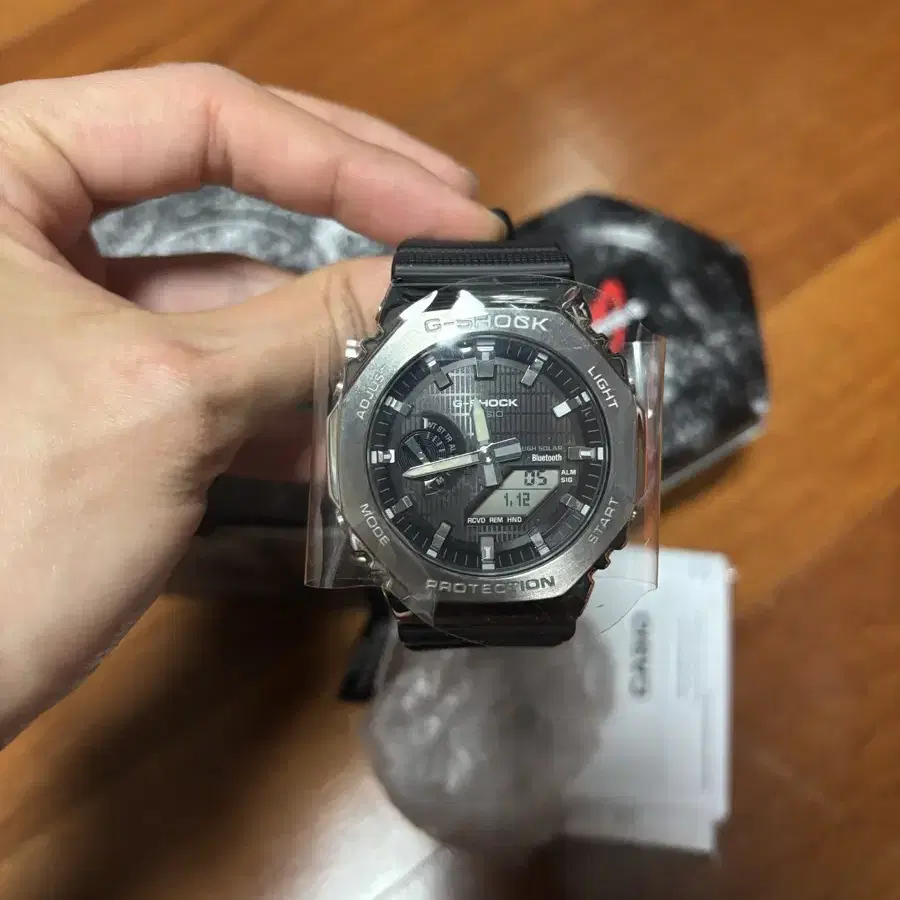 지샥 GBM-2100-1ADR G-SHOCK