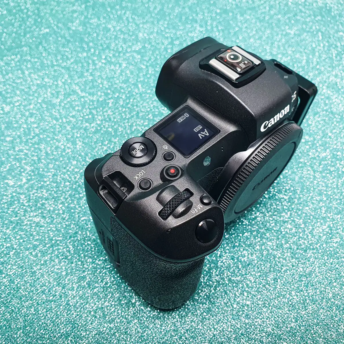 캐논 Canon EOS R 미러리스 카메라 바디