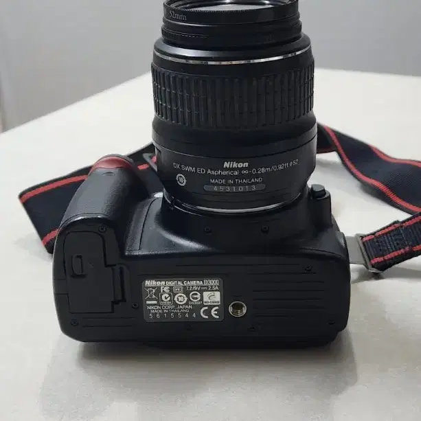 니콘 d3000 dslr