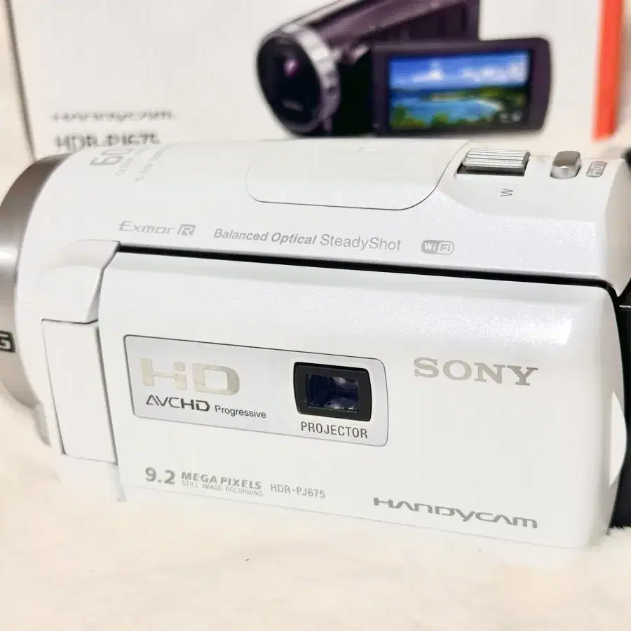 Sony HDR-PJ675 하이엔드 빔프로젝터 소니 캠코더 누가영