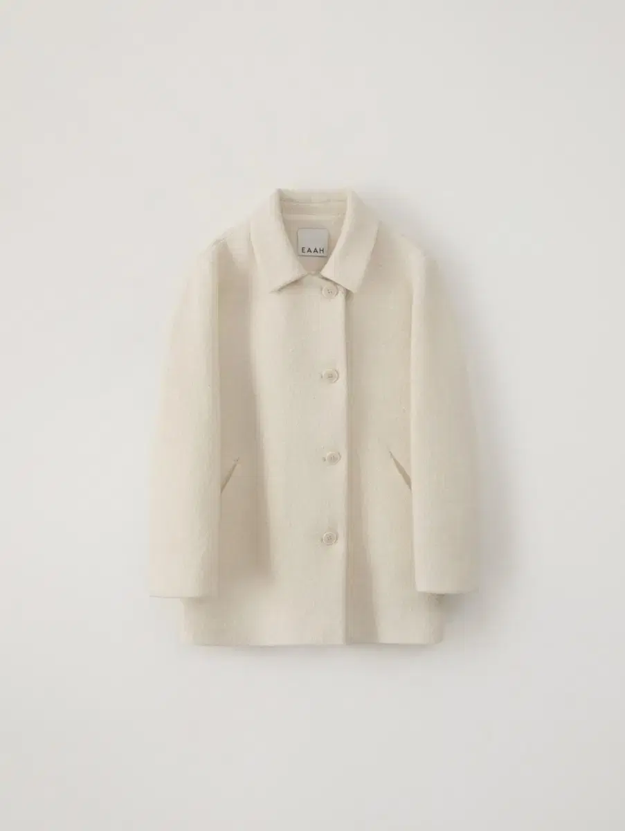 이아 BOUCLE OVERSIZED TWEED JACKET (IVORY)