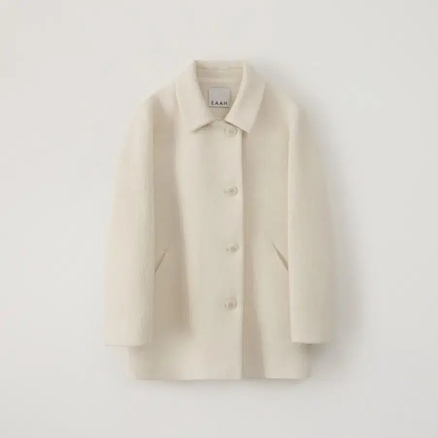 이아 BOUCLE OVERSIZED TWEED JACKET (IVORY)