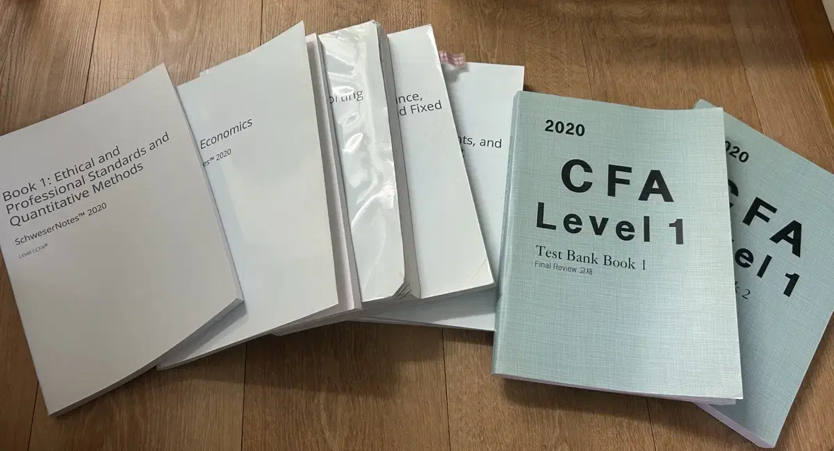 CFA LV레벨1 슈웨이저 교재 전권 (2020) + 테스트뱅크 2권