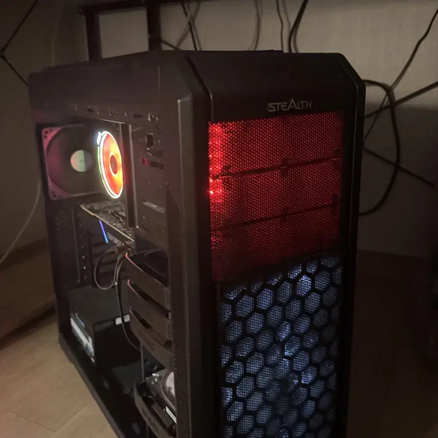 라이젠 5700X3d + Asus 2080Ti 게이밍 컴퓨터 팝니다.