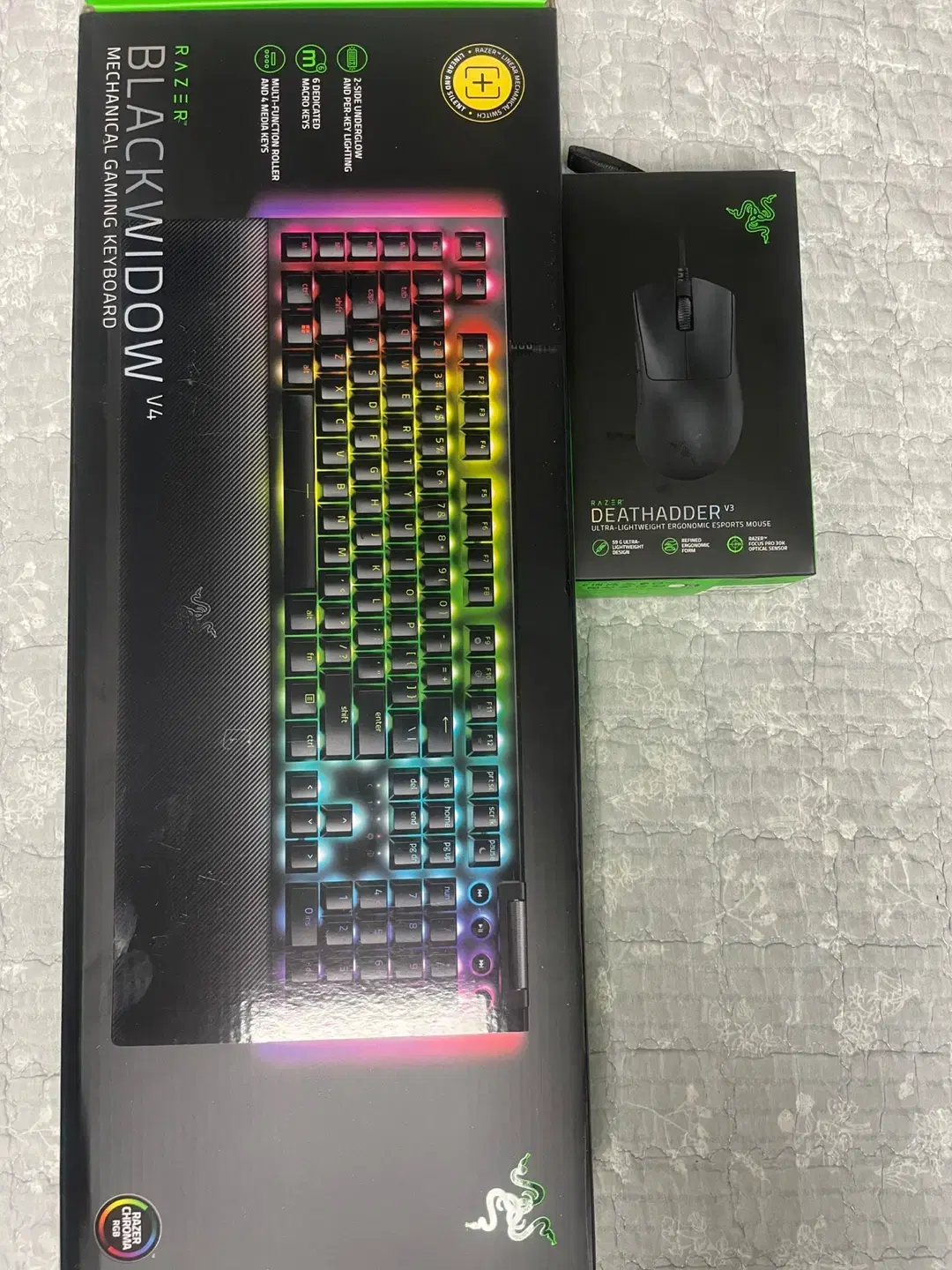 razer blackwidow v4 / deathadder v3